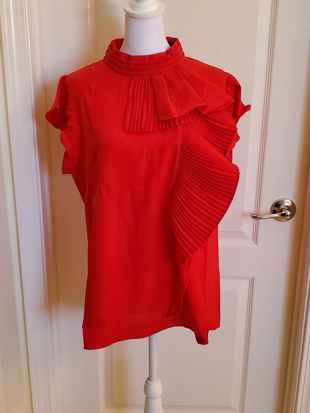NWT Gracia Vibrant Red Pleated Ruffle Mock Neck Blouse- Size L